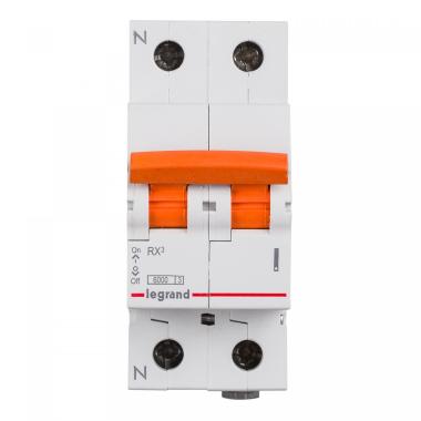 Prodotto da Interruttore Magnetotermico Residenziale 1P+N 6kA 10-40 A Curva C RX³ 419925 LEGRAND 