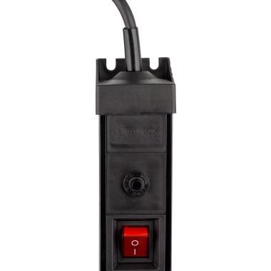 Product van 5m stekkerdoos met 8 stopcontacten  + beveiliging + 2x USB poorten 