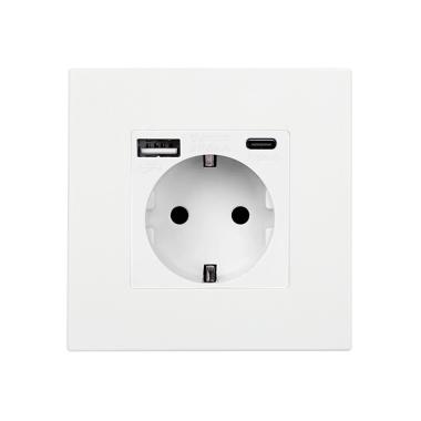 Produkt von Schuko-Anschluss mit USB Typ-F mit PC-Rahmen Modern