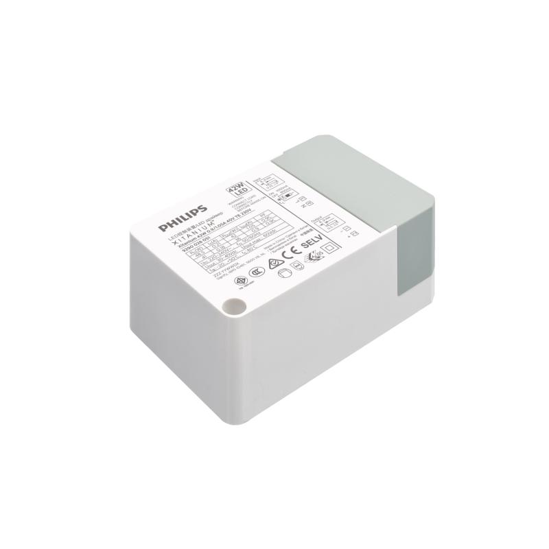 Product van Driver Philips Xittanium Dimbaar TRIAC 220-240V No Flicker Output 30-40V 1050mA 42W 9220 028 051