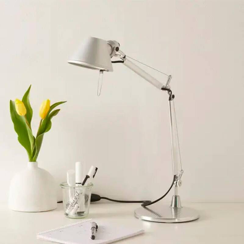 Produit de Lampe à Poser LED Tolomeo Midi Grise ARTEMIDE 