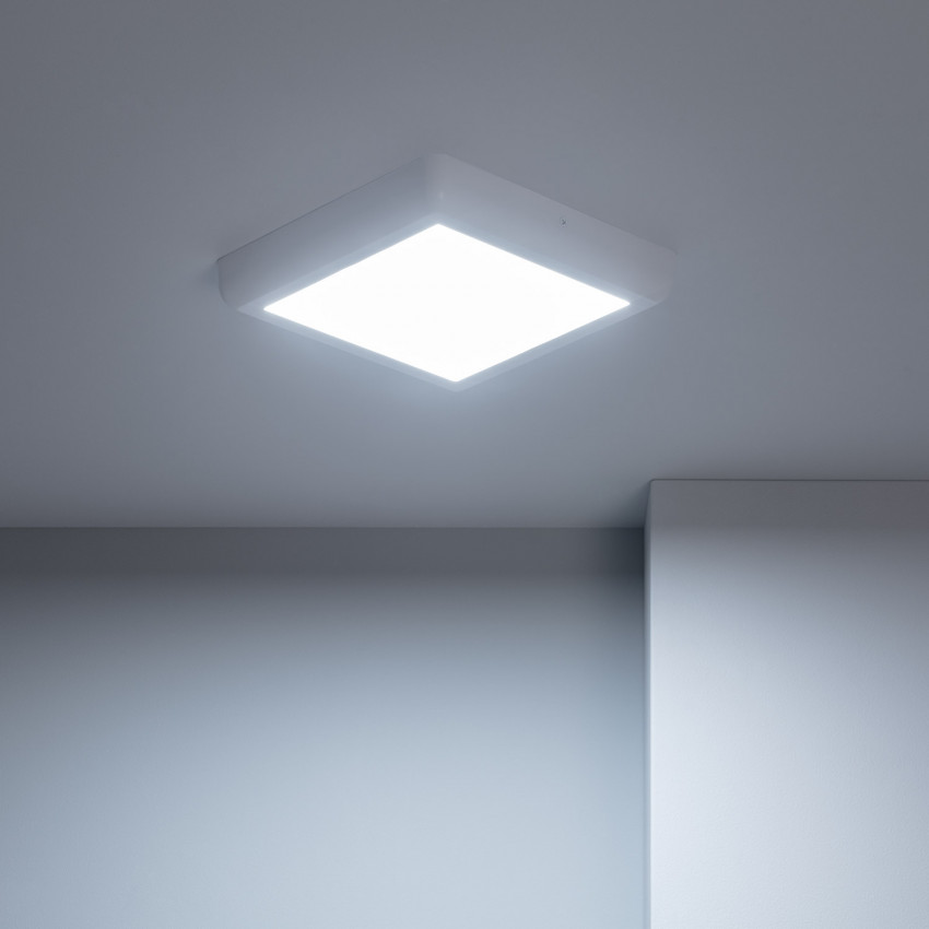 Produkt od Přisazené Stropní Čtvercové18W LED Svítidlo 225x225 mm Kovový s Bílým Designem