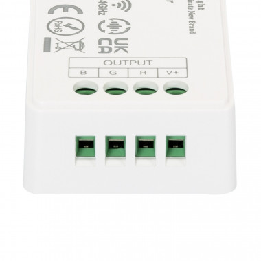 Product van Controller 12/24V DC RGB + RF Afstandsbediening 4 Zones MiBoxer
