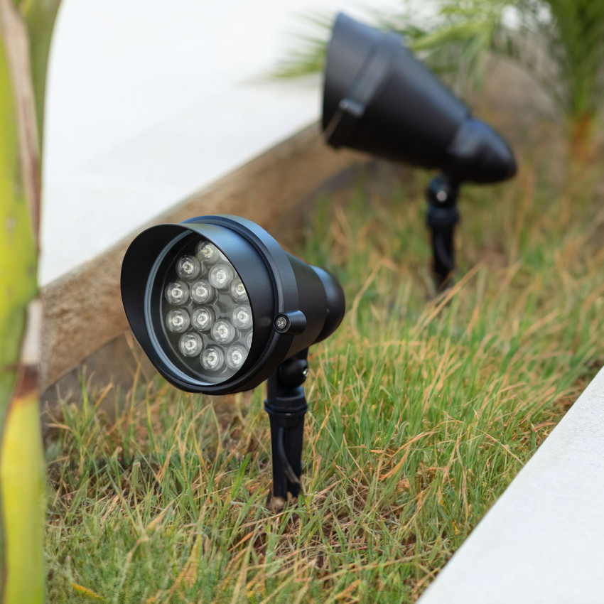 Product of 18W Giverny IP65 LED Spotlight with Spike