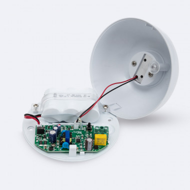 Product of Non Permanent Surface Mounted Round Emergency LED Light 120lm IP65