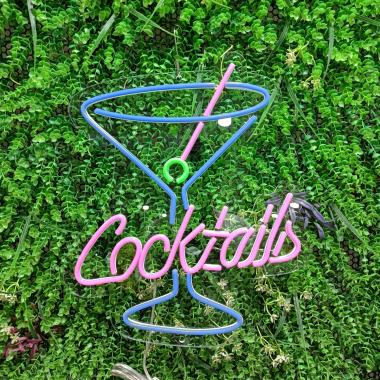 Enseigne Néon LED "Cocktails"