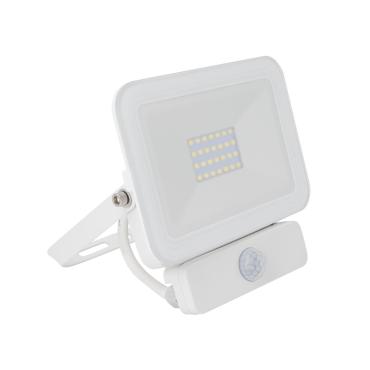 20W 120 lm/W IP65 Slim LED Floodlight with a PIR Motion Sensor -